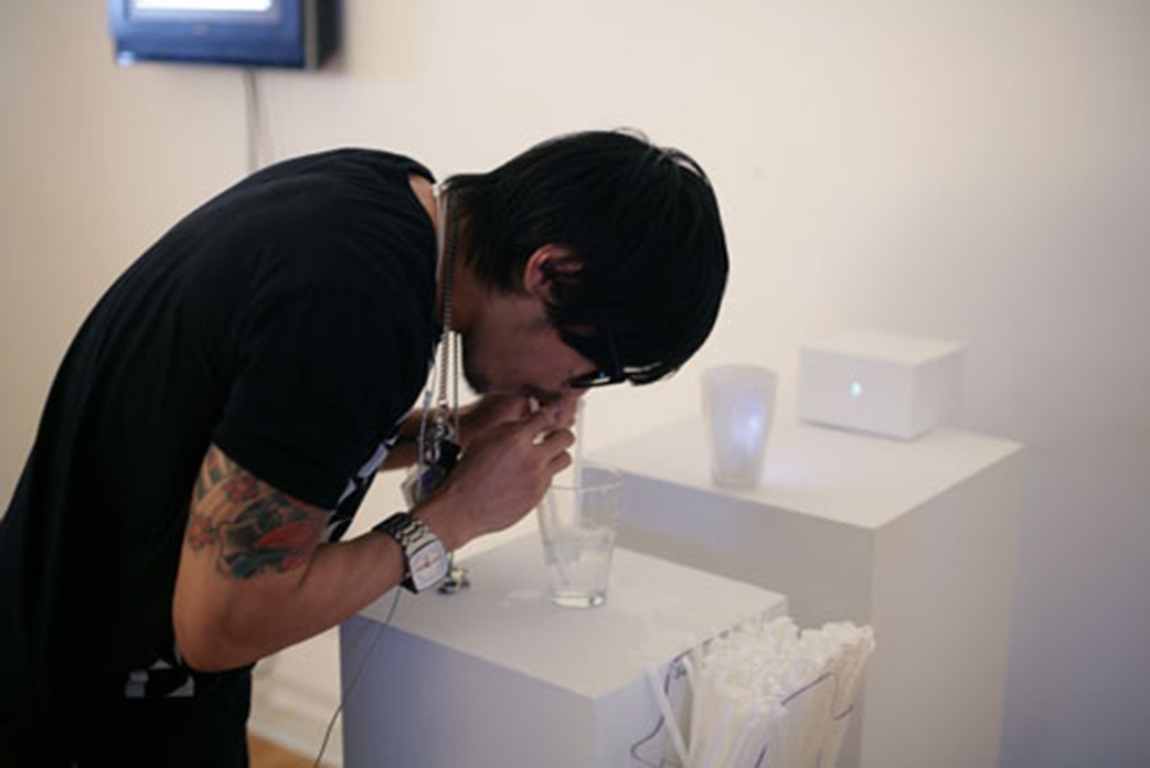 Drown the artist