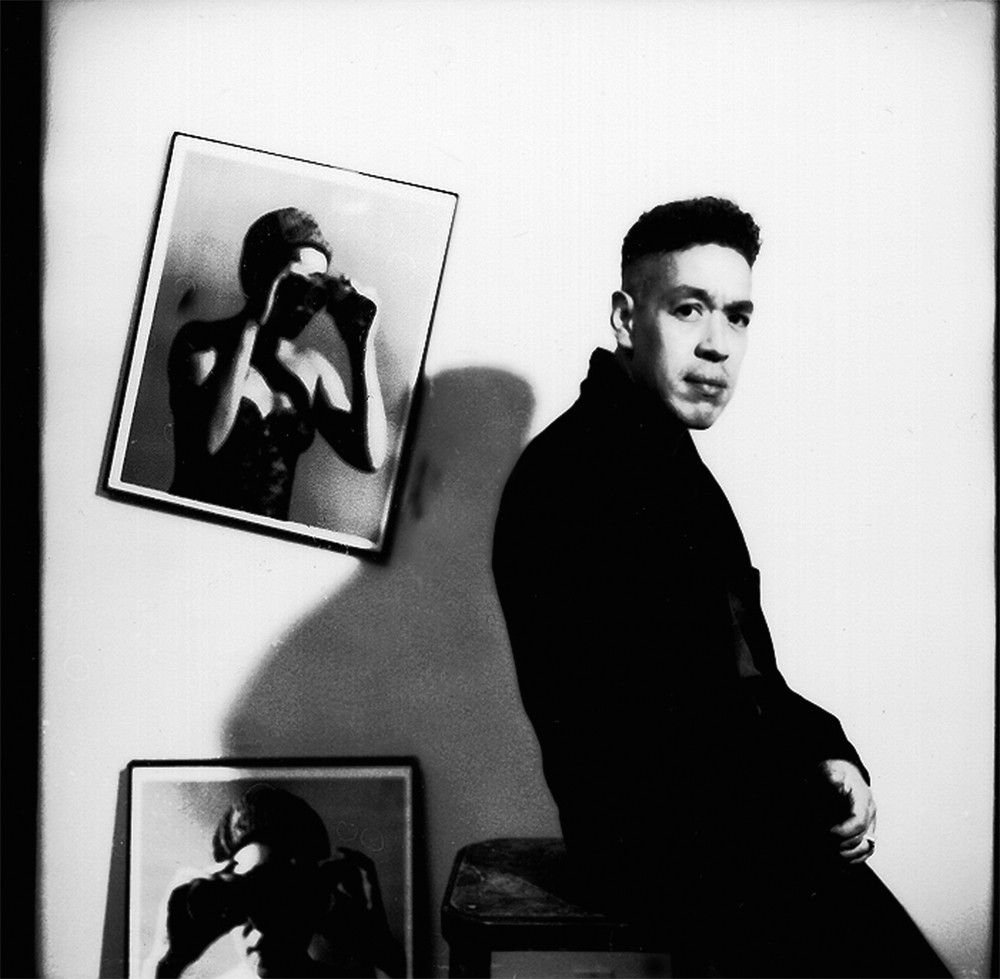 Retrato de Andrés Serrano